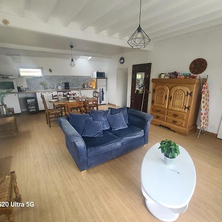 Les Chambrees Du Bac Hotel Charly-sur-Marne Bagian luar foto