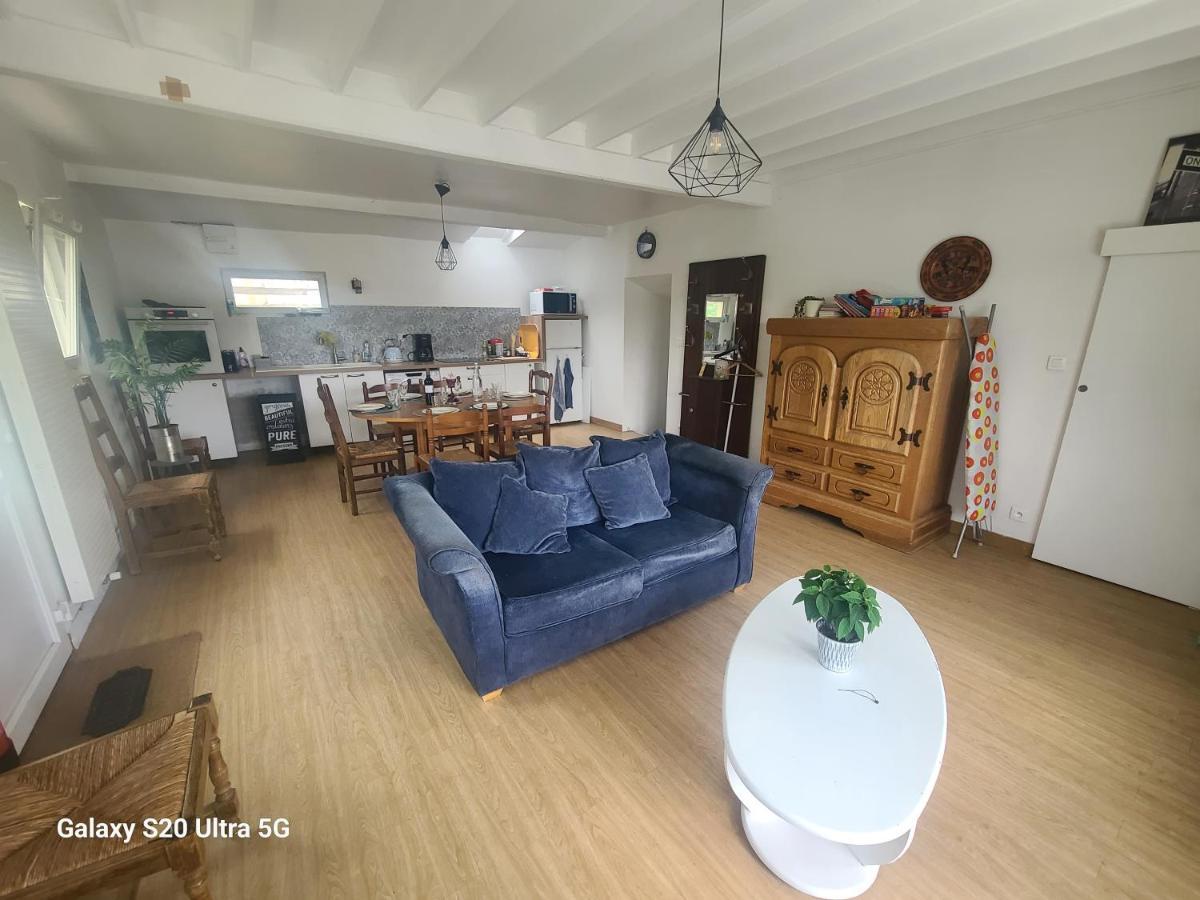 Les Chambrees Du Bac Hotel Charly-sur-Marne Bagian luar foto